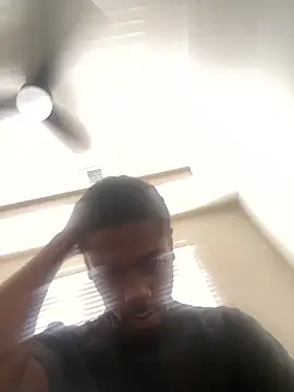 Snapshot of huhgtr chatting on 03-28-26, 05:34 huhgtr online show from 03-28-26, 05:34