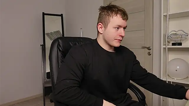 Snapshot of Richard_Dullas chatting on 01-05-26, 07:06 Richard Dullas online show from 01-05-26, 07:06