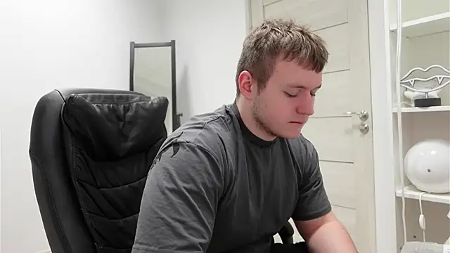 Snapshot of Richard_Dullas chatting on 01-09-26, 05:26 Richard Dullas online show from 01-09-26, 05:26