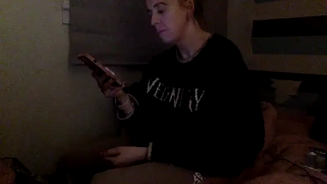 Bellababexox online show from 05-15-26, 11:23
