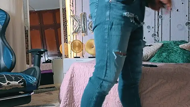 AlphaDrip online show from 11-04-25, 12:15