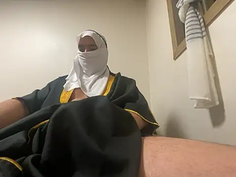 sheikhbandar06 09 online show from 11-17-25, 03:12