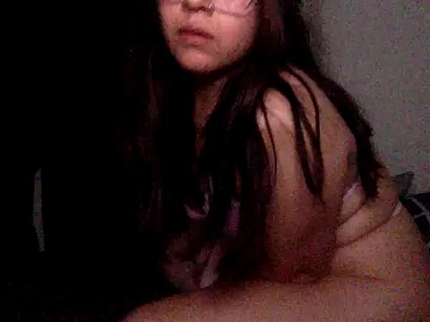 Snapshot of SOPHIELOVEGODDESS chatting on 07-19-26, 01:09 SOPHIELOVEGODDESS online show from 07-19-26, 01:09