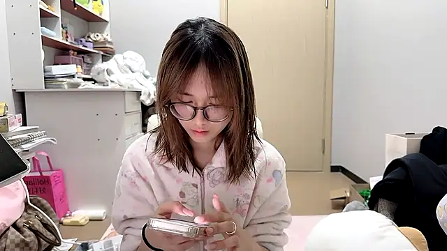 Ann-cookie online show from 03-18-26, 05:05