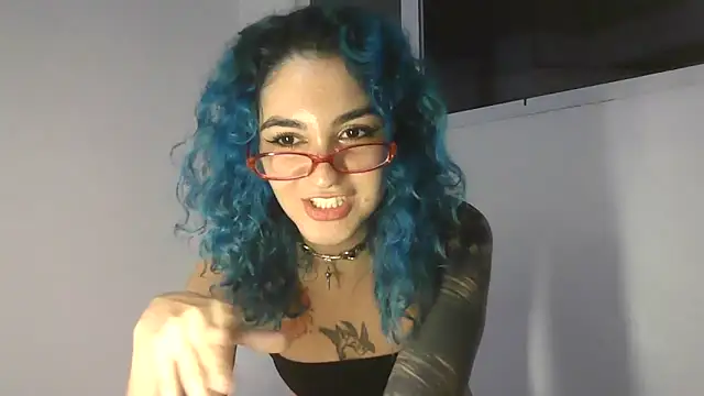 peetitefairy online show from 05-16-26, 06:32