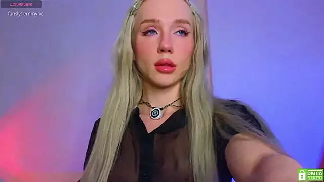 KittenFang online show from 03-28-26, 06:35