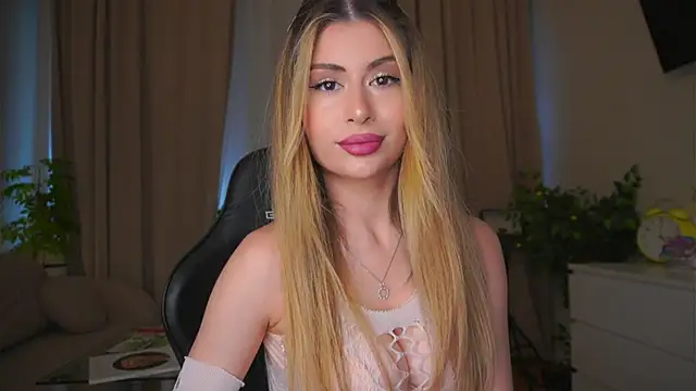 GeorginaHarn online show from 05-22-26, 08:10