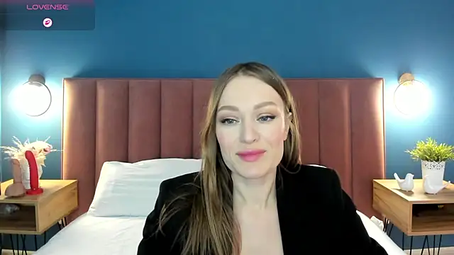 EvelynPoole online show from 04-16-26, 01:39