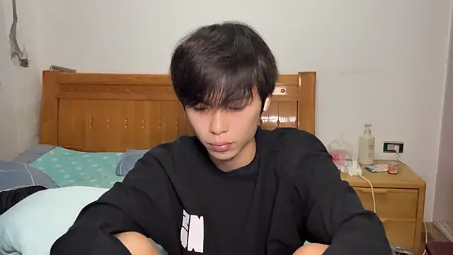 w5206t online show from 10-26-25, 01:06