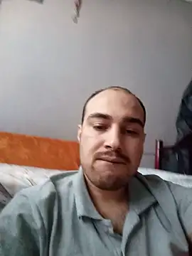 Aliii1657 online show from 05-16-26, 03:33