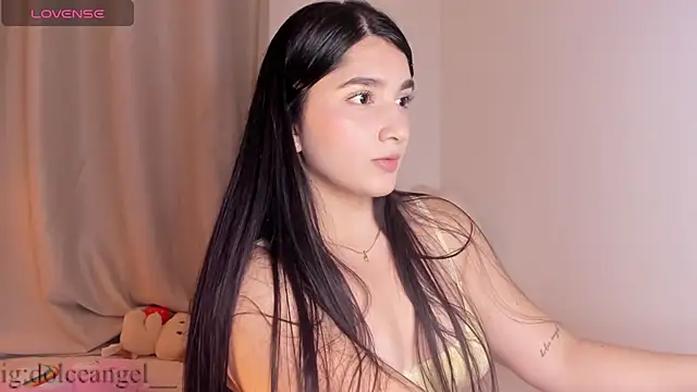 dulceangel   online show from 07-15-26, 03:01