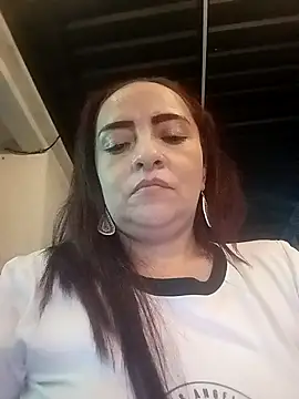 Snapshot of tany90 chatting on 04-26-26, 04:43 tany90 online show from 04-26-26, 04:43