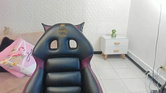 Eva mermaid online show from 03-30-26, 02:07