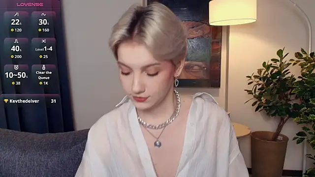 Snapshot of OdelynaAsp chatting on 11-28-25, 11:35 OdelynaAsp online show from 11-28-25, 11:35