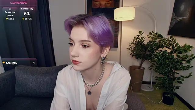 Snapshot of OdelynaAsp chatting on 12-15-25, 12:31 OdelynaAsp online show from 12-15-25, 12:31