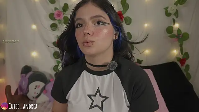 Snapshot of cutee_andrea chatting on 06-17-26, 03:09 cutee andrea online show from 06-17-26, 03:09
