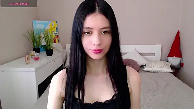SelinLi online show from 05-24-26, 08:41