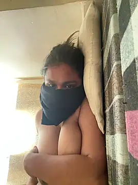 kushboo   online show from 04-28-26, 06:29