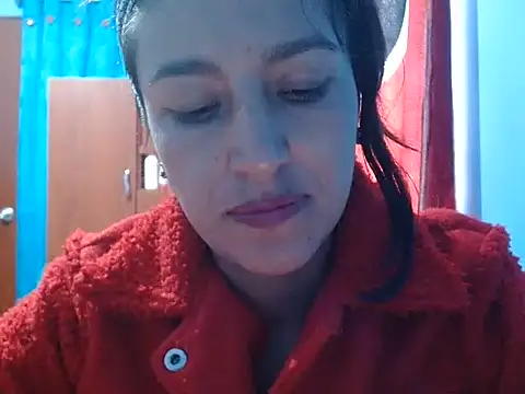 SarahFriendly online show from 06-25-26, 06:45