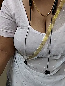 tami lavanya online show from 07-26-26, 11:17