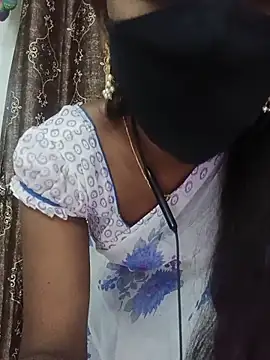 Snapshot of kavya-telugu84 chatting on 06-18-26, 06:34 kavya-telugu84 online show from 06-18-26, 06:34