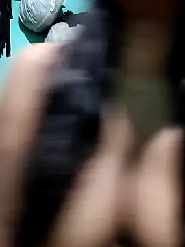 Snapshot of BerryOnFire chatting on 11-12-25, 08:04 BerryOnFire online show from 11-12-25, 08:04