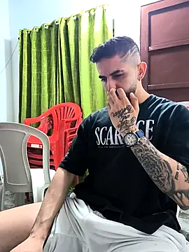 giannis090 online show from 02-06-26, 03:33