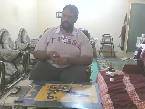 elpoop7305 online show from 10-29-25, 10:17