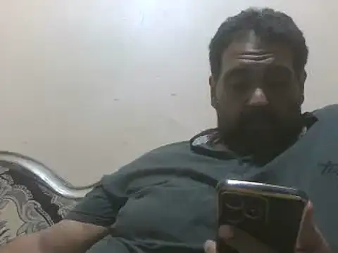 elpoop7305 online show from 06-14-26, 10:23