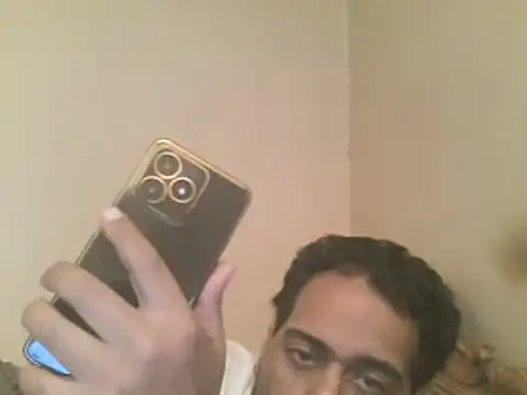 elpoop7305 online show from 06-27-26, 12:22