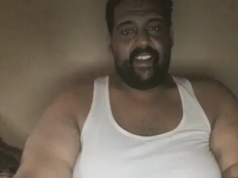 elpoop7305 online show from 07-18-26, 04:11
