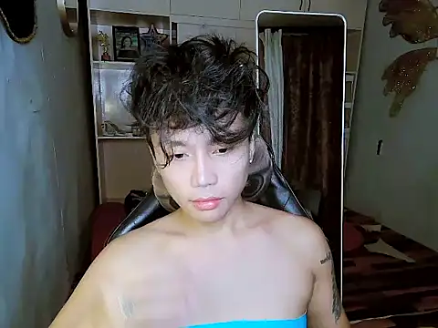 YourNikkieXxx online show from 10-29-25, 10:50