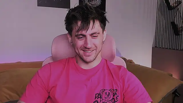 Oscar Miller  online show from 09-11-25, 09:04