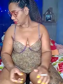 Snapshot of analgetica chatting on 06-17-26, 11:34 analgetica online show from 06-17-26, 11:34