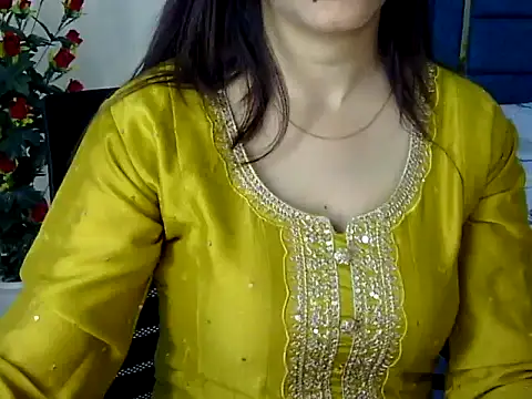 Rumi cute online show from 03-15-26, 11:38
