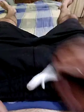 Snapshot of DomDix chatting on 09-17-25, 09:05 DomDix online show from 09-17-25, 09:05