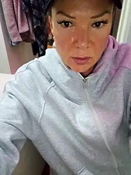 Sugarloveless online show from 03-28-26, 12:32