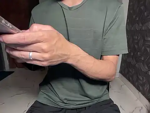 coupleyug online show from 03-19-26, 12:53