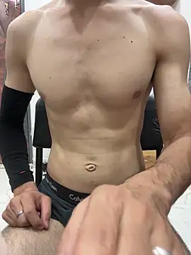 coupleyug online show from 04-18-26, 07:58