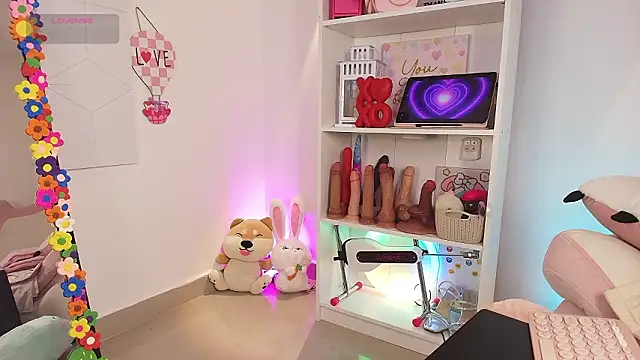 Snapshot of justonecute chatting on 03-07-26, 02:30 justonecute online show from 03-07-26, 02:30