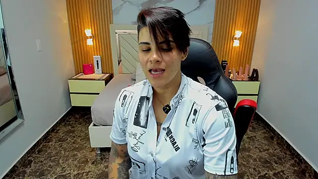 KAROLLJONES1 online show from 02-21-26, 12:39