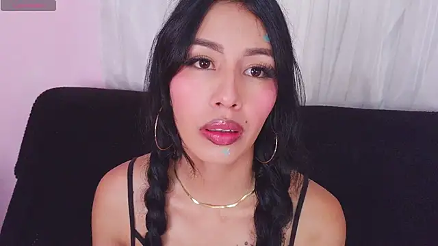 Miss Charlottet online show from 05-19-26, 10:10