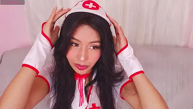 Miss Charlottet online show from 05-22-26, 04:56