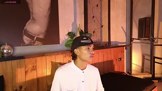 AlanCutee online show from 04-04-26, 12:57