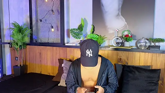 AlanCutee online show from 05-16-26, 12:15