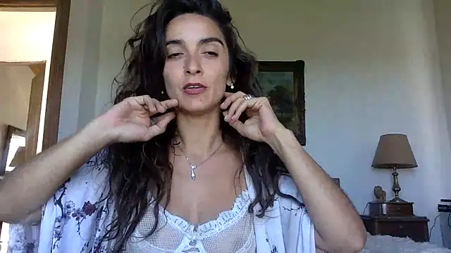 venuslibre online show from 12-15-25, 08:13