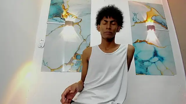 FYKMOR 1 online show from 04-18-26, 07:29