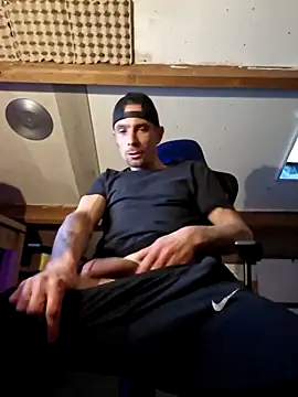 kompiee online show from 12-05-25, 07:28