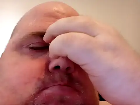 Nigel1121 online show from 04-07-26, 12:22