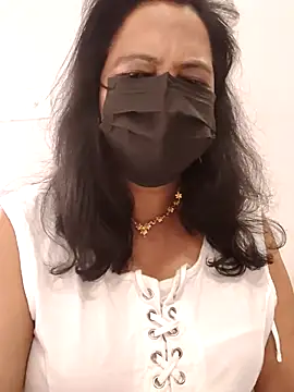 Snapshot of mallu-lover chatting on 03-04-26, 03:12 mallu-lover online show from 03-04-26, 03:12